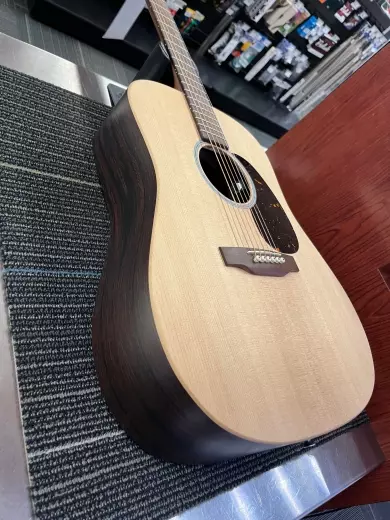 Martin Guitars - DX2E BRAZ 2